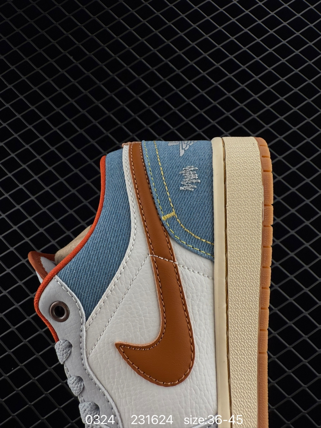 Nike Air Jordan 1 Low AJ1